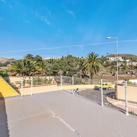 Vencejo & Citrina Houses - Peaceful Nature Stays Just Minutes From The City *