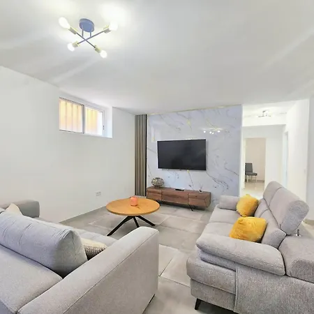 Semesterbostad Vencejo & Citrina - Peaceful Nature Just Minutes From The